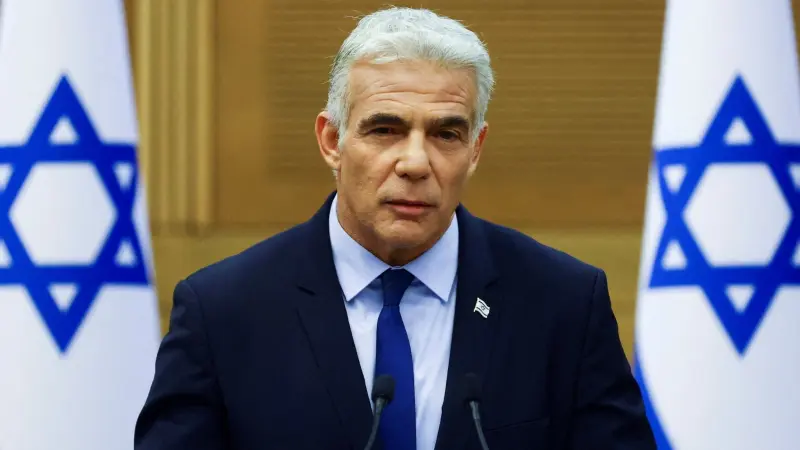 خطوط ساخنة للتهرب من التجنيد في إسرائيل.. ولابيد يدق ناقوس الخطر