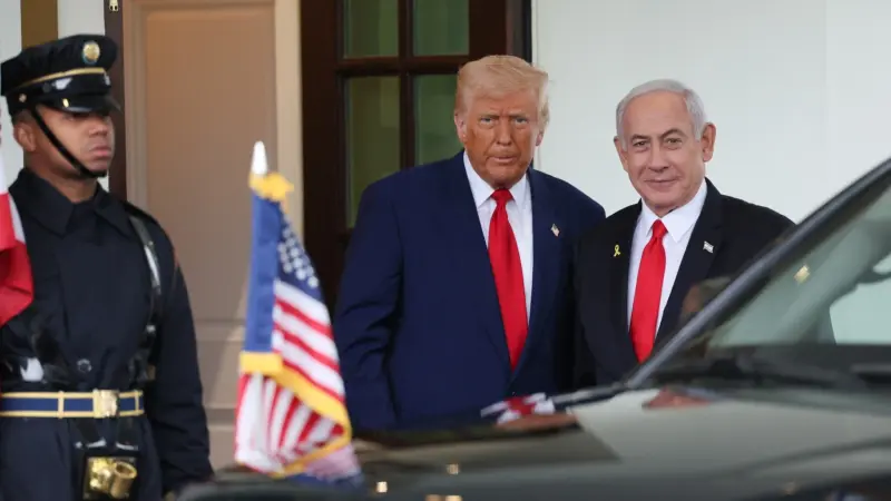 نتانياهو في البيت الأبيض لبحث الرسوم الجمركية وإيران وغزة مع ترامب