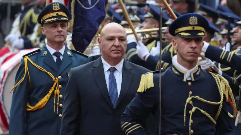 عون يؤكد التزام لبنان بوقف النار ويدعو المجتمع الدولي لدعمه