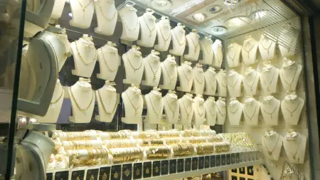 related_news_inside_blogsأسعار الذهب في السعودية اليوم الخميس 19/2/2026.. انخفاض بالأسواق