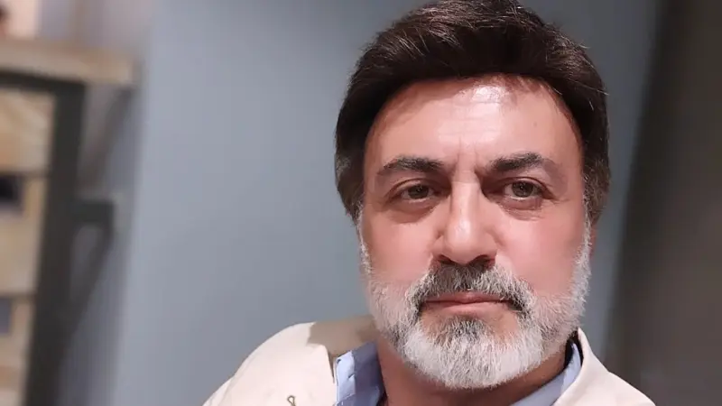 ما حقيقة دخول فراس إبراهيم العناية المشددة؟ جمهوره في حالة قلق