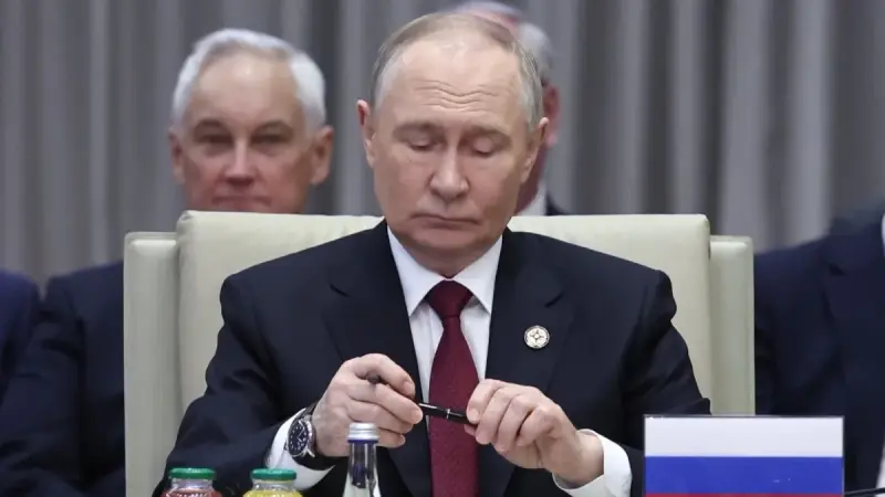 بوتين: لا خلاف مع لافروف.. والقيادة الأوكرانية غير شرعية