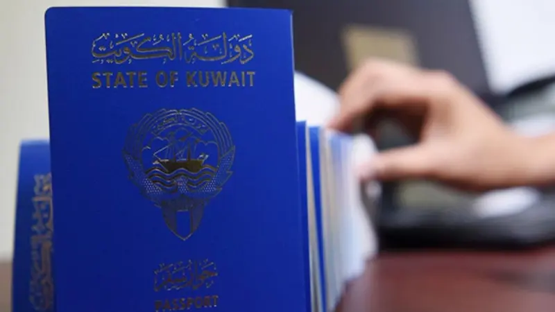 من هو حيدر الحضري؟ وما سبب سحب الجنسية الكويتية منه؟