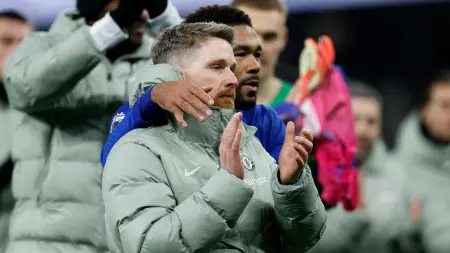 related_news_inside_blogsلاعبو تشيلسي يمدحون مدربهم المؤقت ماكفارلان بعد التعادل مع السيتي