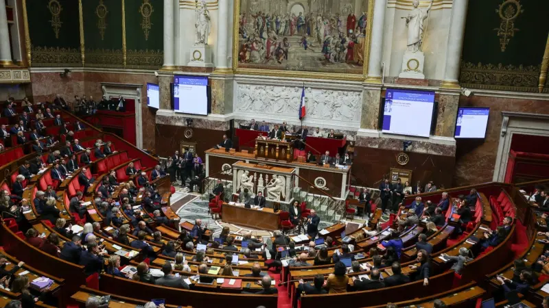 تعثّر موازنة 2026.. البرلمان الفرنسي يقر قانونا لتفادي شلل حكومي