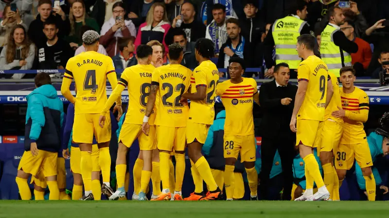 قائد برشلونة يلحق بميسي وينضم إلى انتر ميامي الأميركي