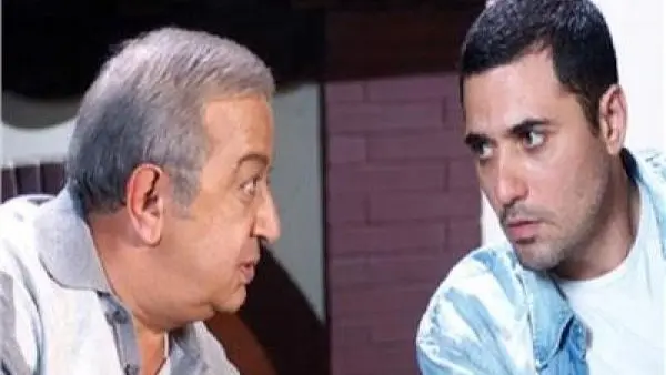 بعد 16 عامًا.. القصة الكاملة لخلاف نور الشريف وأحمد عز بسبب تتر فيلم