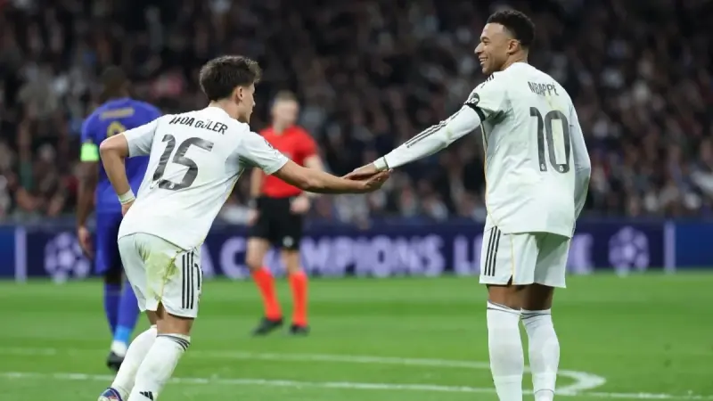 أبرزها ديربي مدريدي.. جدول مواعيد مباريات اليوم الأحد 01/02/2026 والقنوات الناقلة والمعلقين