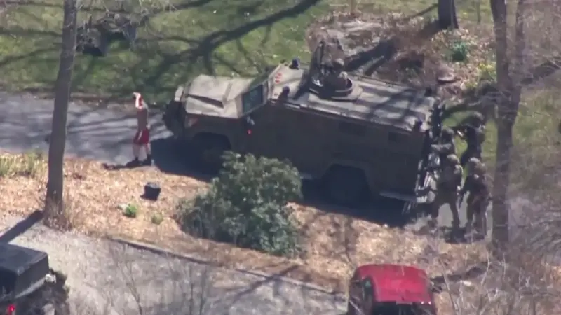 الضابط المتهم بتسريب وثائق البنتاغون السرية يدفع ببراءته