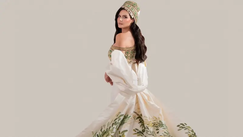 فلسطين تخطف الأنظار في ملكة جمال الكون