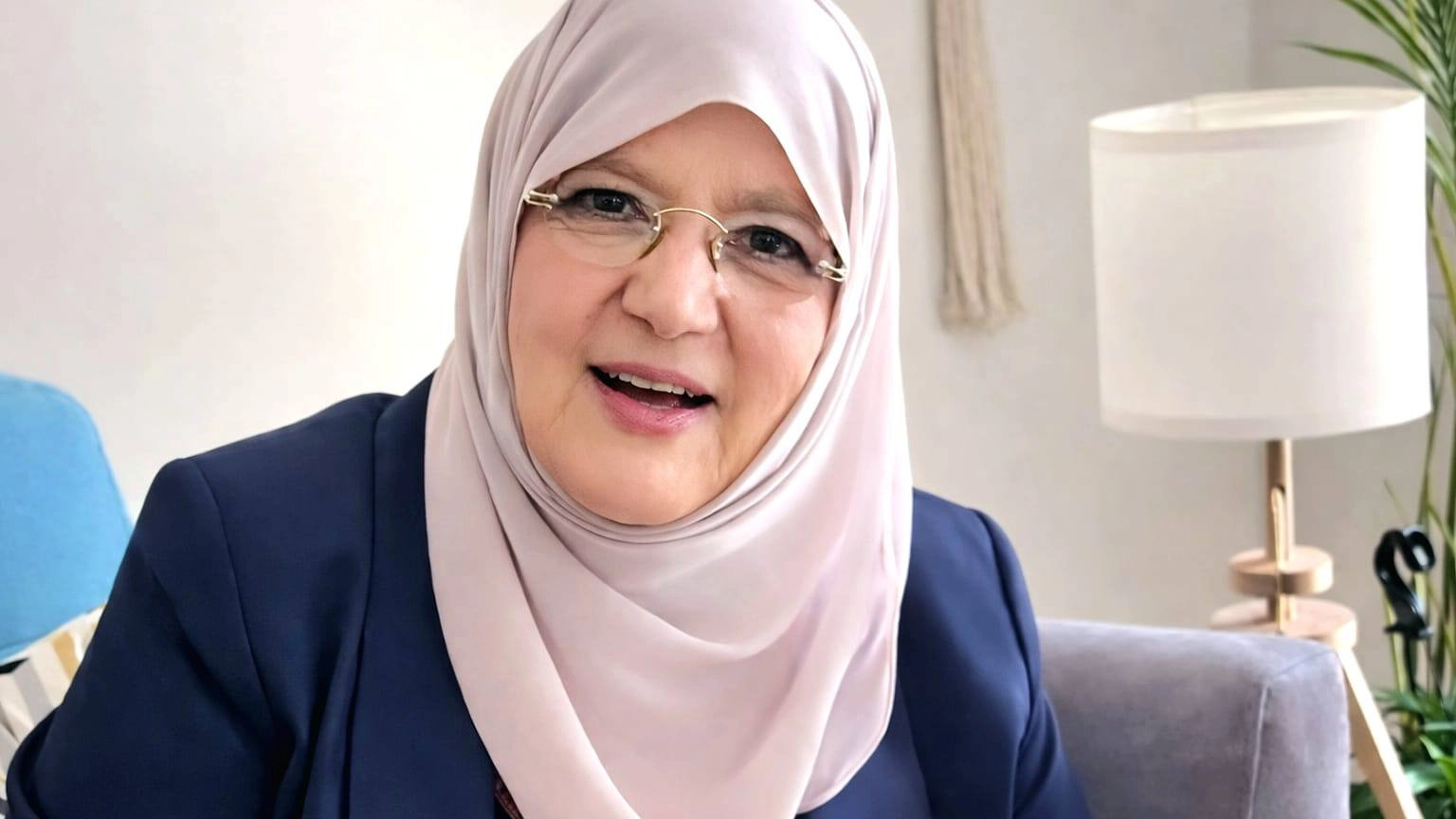 "أهلا بالمعارك".. شمس البارودي توجه رسالة نارية لراغدة شلهوب 