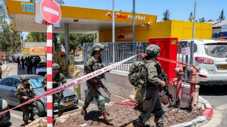 related_news_inside_blogsتقرير إسرائيلي: إيران تعيد إحياء خلاياها في الضفة