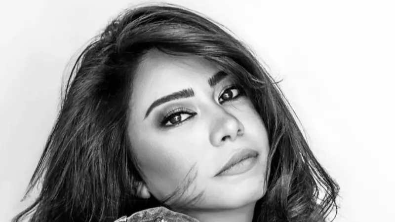 ما حقيقة صورة شيرين عبد الوهاب في المستشفى؟