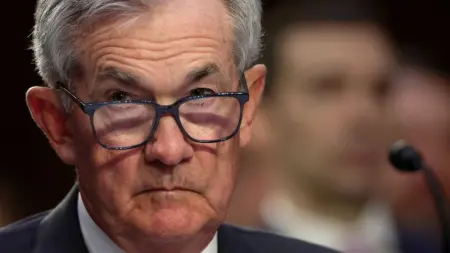 related_news_inside_blogsحرب إيران ترفع النفط وتعيد التضخم إلى واجهة قرارات الفيدرالي