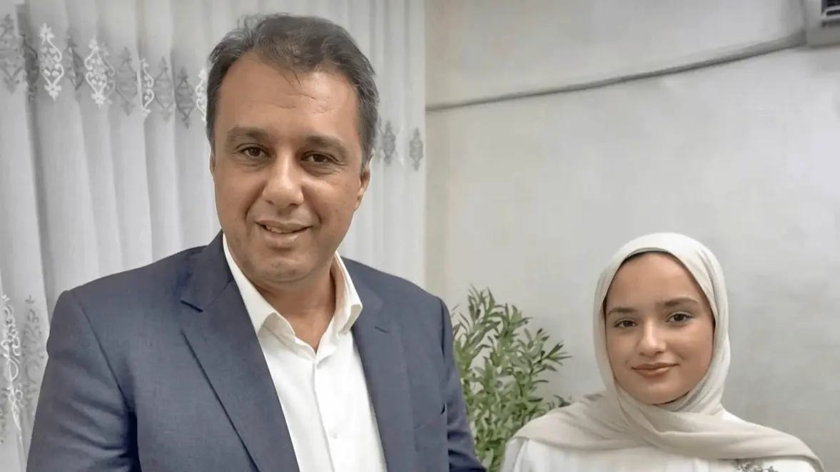 آية أنس ياغي من صدارة التوجيهي إلى حلم الطب آية أنس ياغي من صدارة التوجيهي إلى حلم الطب
