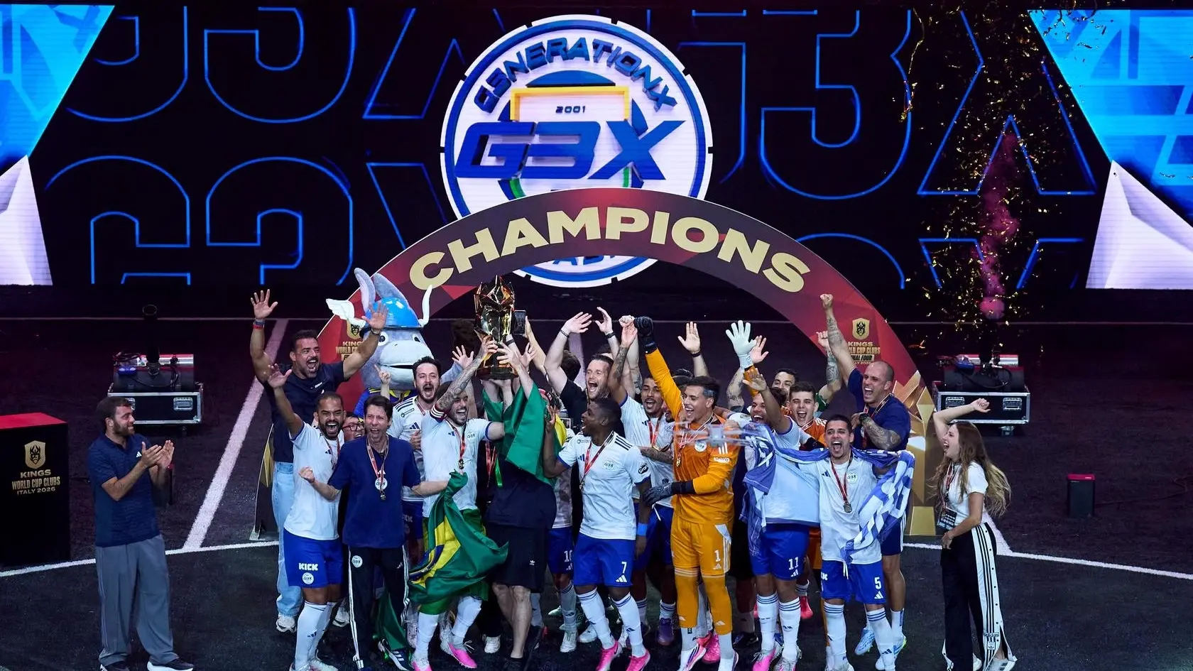 فريق "G3X" البرازيلي يحرز لقب دوري الملوك للأندية 2026 (الموقع الرسمي للبطولة) فريق "G3X" البرازيلي يحرز لقب دوري الملوك للأندية 2026 (الموقع الرسمي للبطولة)