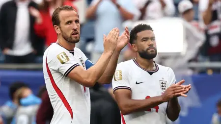 related_news_inside_blogsكأس العالم 2026 - إنجلترا والبرتغال تختتمان مرحلة المجموعات بطموح الصدارة