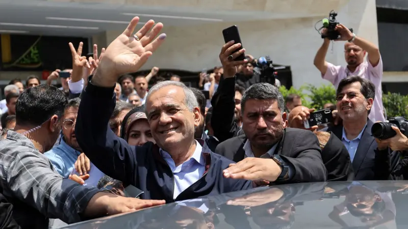 فوز مسعود بزشكيان.. إليك تفاصيل نتائج الانتخابات الرئاسية الإيرانية