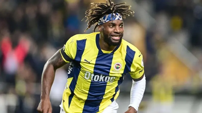 فناربخشة التركي ينفي مزاعم نجم الأهلي السعودي السابق بشأن المنشطات.. ما القصة؟