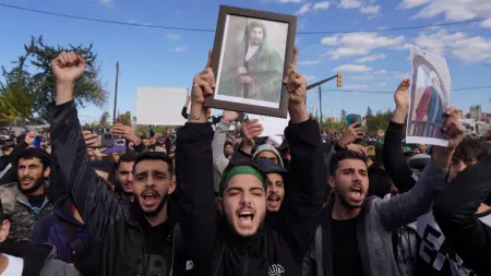 related_news_inside_blogsفيديو - "مقاطعة العلويين" تشعل الجدل.. مخاوف من فتنة جديدة في سوريا