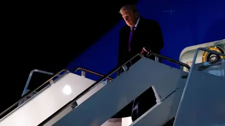 related_news_inside_blogsترامب: أفضل ما أتمناه هو السيطرة على النفط الإيراني