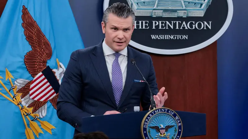 التعديل 25 لدستور الولايات المتحدة.. هل يؤثر على وزير الحرب؟