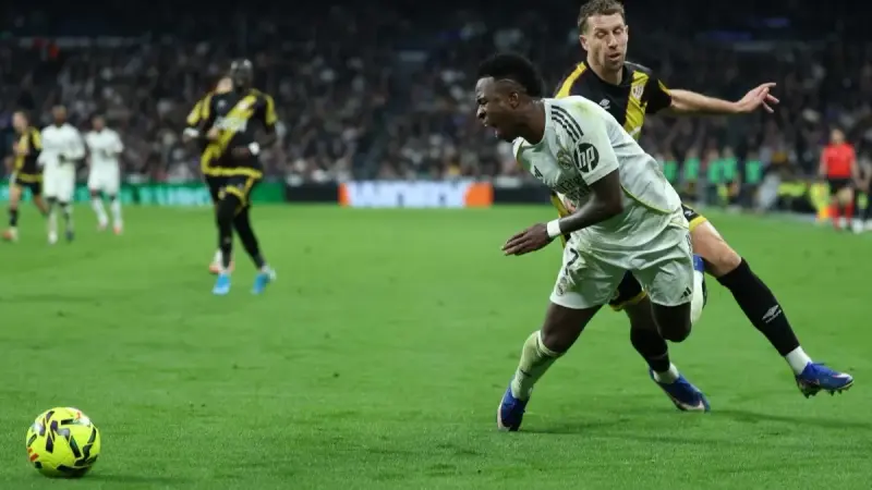 سبب غياب فينيسيوس جونيور عن مباراة ريال مدريد وفالنسيا