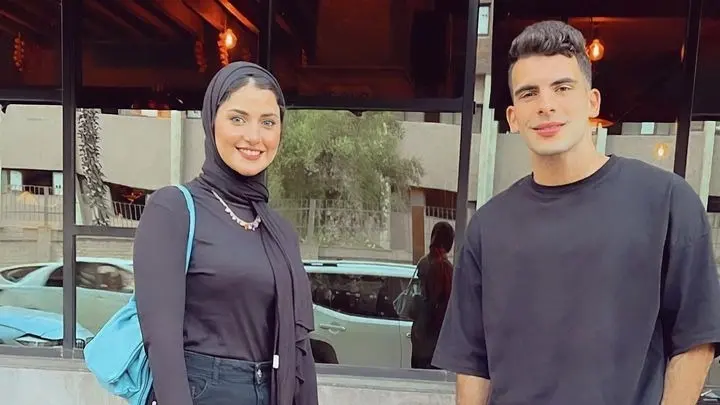 من هي زوجة أحمد زيزو لاعب نادي الزمالك المصري؟