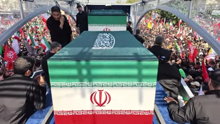 لماذا تأخر تشييع جثمان خامنئي 4 أشهر؟