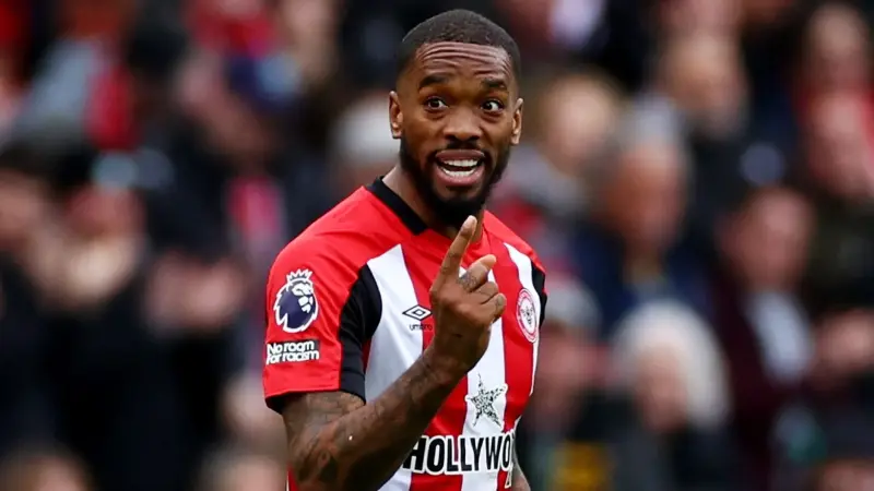 تفاصيل جديدة في عرض الأهلي السعودي لشراء إيفان توني