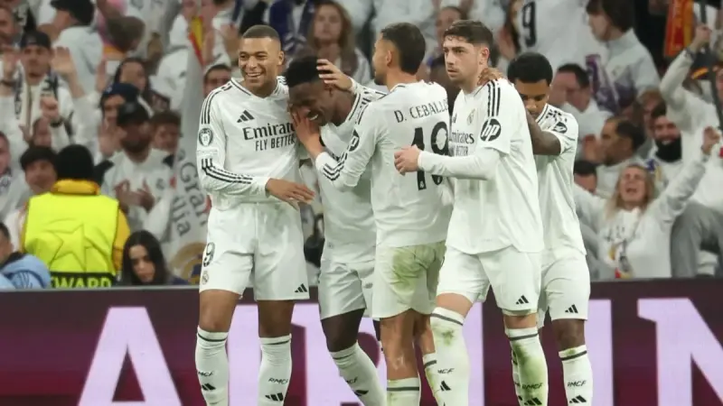 نتيجة وملخص مباراة ريال مدريد اليوم ضد ريد بول سالزبورغ.. سحر برازيلي و5 أهداف