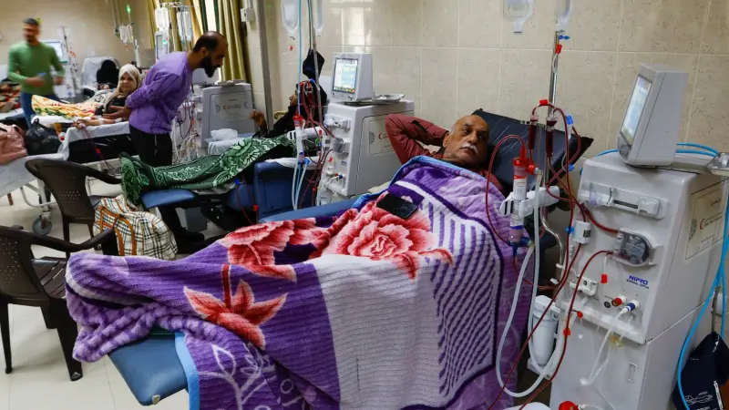 حياة مرضى غسيل الكلى في خطر في لبنان.. ما مخاطر توقف العلاج؟