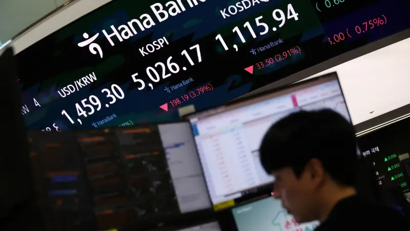 خبير يحذّر: المضاربون يسيطرون على الأسواق ويقصون المستثمرين