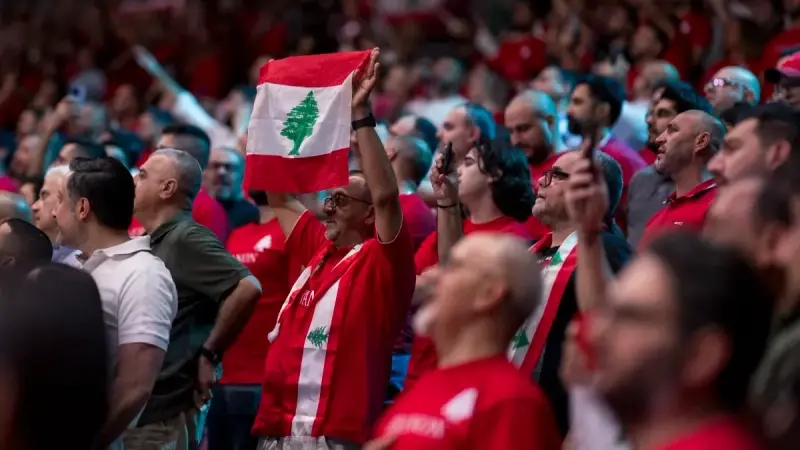 المشهد سبورتس: لبنان يفوز في كأس آسيا للسلة.. وصفقتان بارزتان في الدوري الأميركي