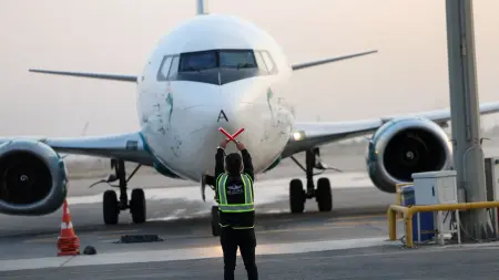بعد استثناء أميركي.. استئناف الرحلات الإيرانية إلى مطار النجف