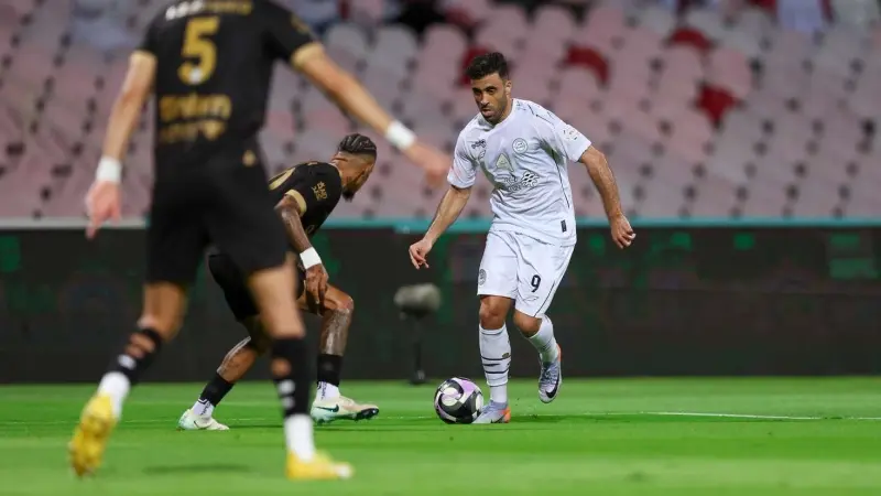 أزمة ركلة الجزاء تفجر الخلاف بين عبد الرزاق حمد الله وكاراسكو