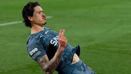 related_news_inside_blogsالدوري السعودي - الهلال يعتلي الصدارة بالفوز على ضمك