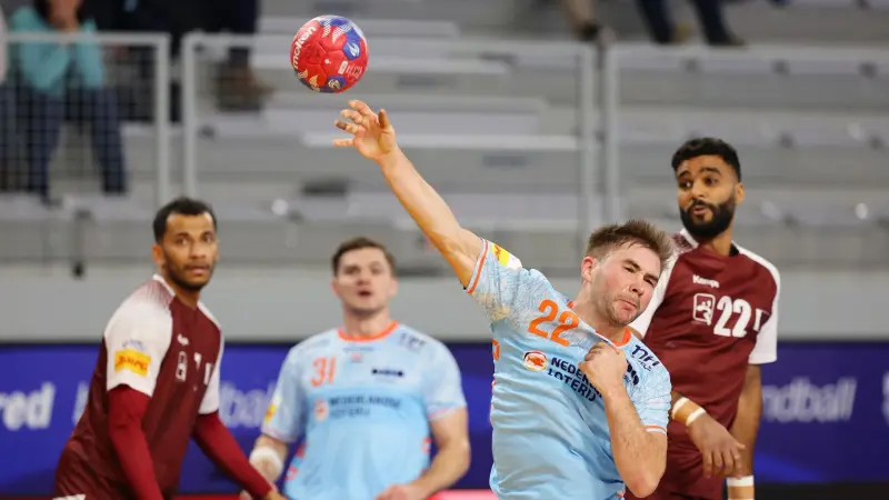 كأس العالم لكرة اليد - خسارة درامية لمنتخب قطر أمام هولندا.. وهزيمة جديدة للجزائر