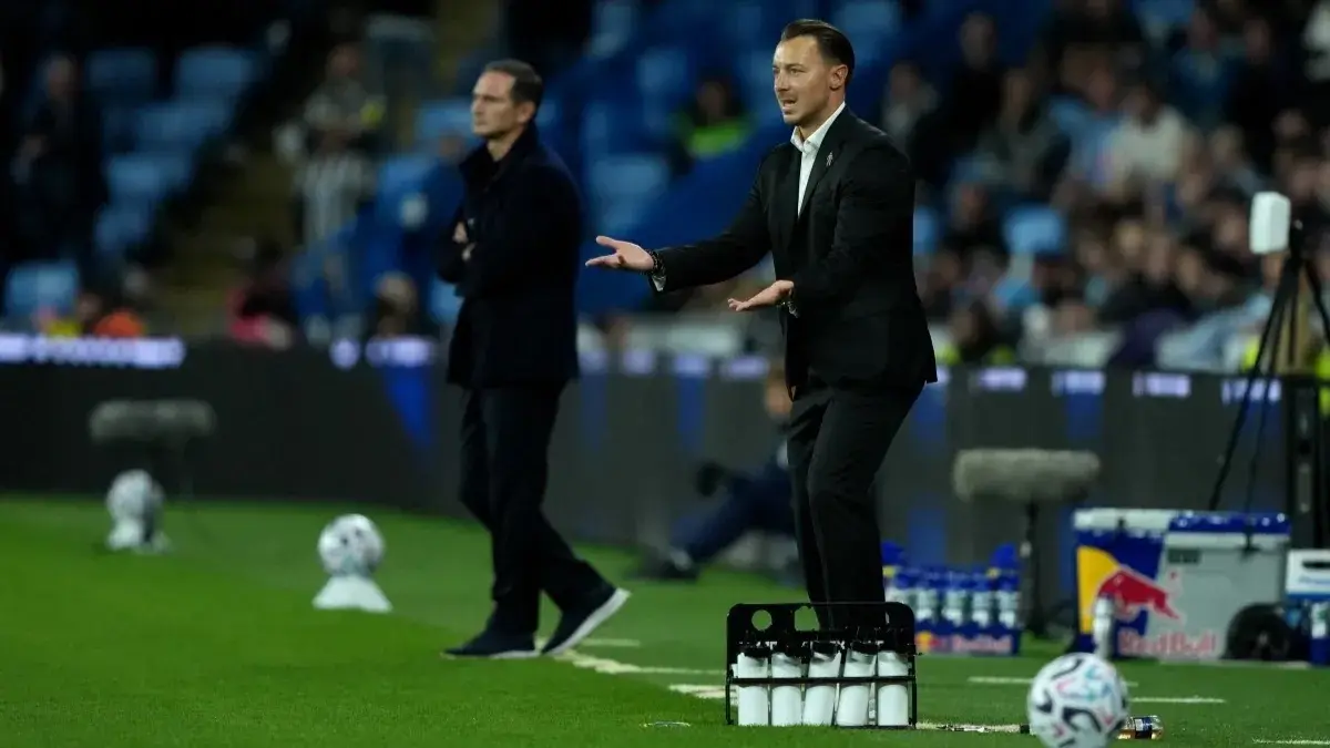 نيوكاسل يواجه أستون فيلا لحساب الجولة الـ7 من الدوري الإنجليزي الممتاز (إكس) نيوكاسل يواجه أستون فيلا لحساب الجولة الـ7 من الدوري الإنجليزي الممتاز (إكس)