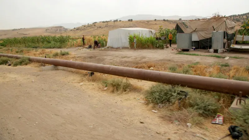 مع تزايد النفوذ الأميركي.. اشتعال معركة أنابيب النفط بالعراق