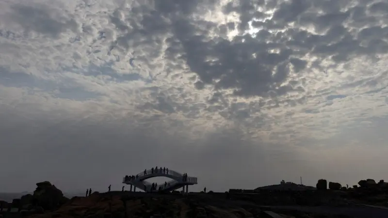 الصين تنتقد طلعة جوية لطائرة أميركية فوق مضيق تايوان