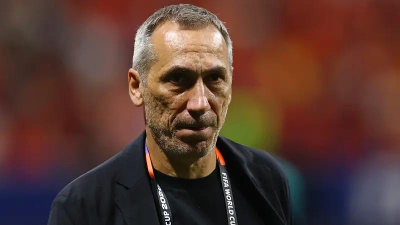 خليجي 27 - دونيس يعلن قائمة المنتخب السعودي وسط مفاجآت قوية