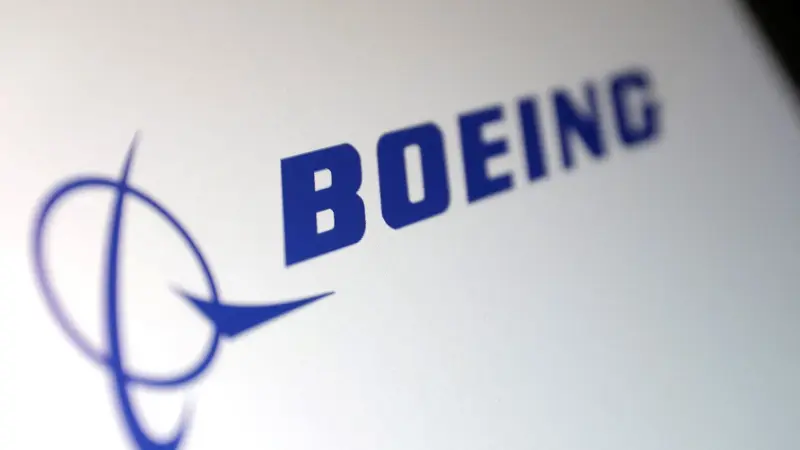 بعد تأخير برنامج طائراتها الصغيرة.. بوينغ تسعى لتحسين علاقاتها مع المشترين