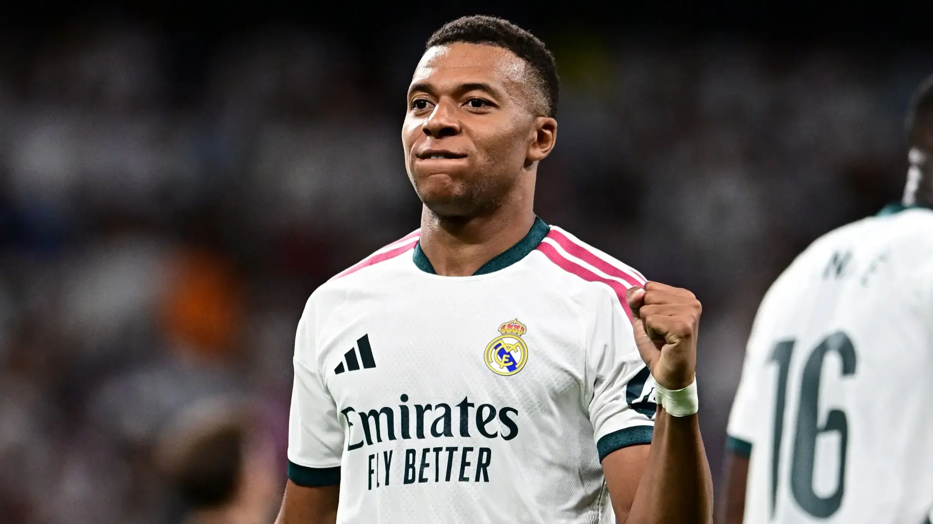 مبابي تألق لـ7 سنوات مع باريس سان جيرمان قبل ريال مدريد (رويترز) مبابي تألق لـ7 سنوات مع باريس سان جيرمان قبل ريال مدريد (رويترز)