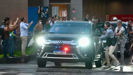 related_news_inside_blogsبولسونارو يغادر المستشفى ويعود إلى السجن