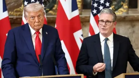 related_news_inside_blogsستارمر وترامب يناقشان فتح مضيق هرمز