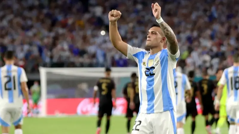 كوبا أميركا 2024 - الأرجنتين تحقق العلامة الكاملة وكندا ترافقها إلى ربع النهائي