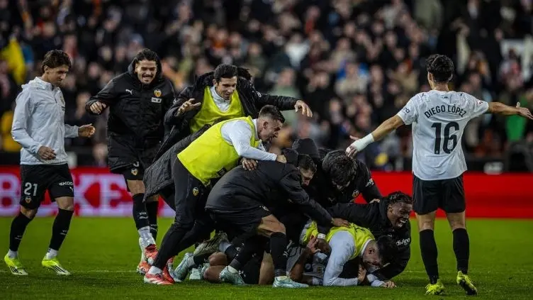 الدوري الإسباني - فالنسيا يقلب الطاولة على الأفيس في مباراة مثيرة