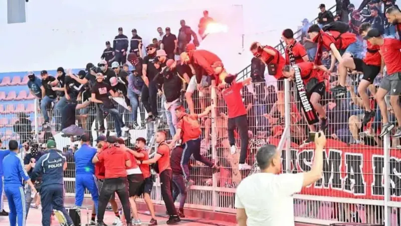 هل يحرم اتحاد العاصمة من جماهيره أمام الزمالك في نهائي الكونفدرالية؟
