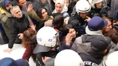 related_news_inside_blogsأرقام قاتمة تكشف حجم العنف ضد النساء في تركيا